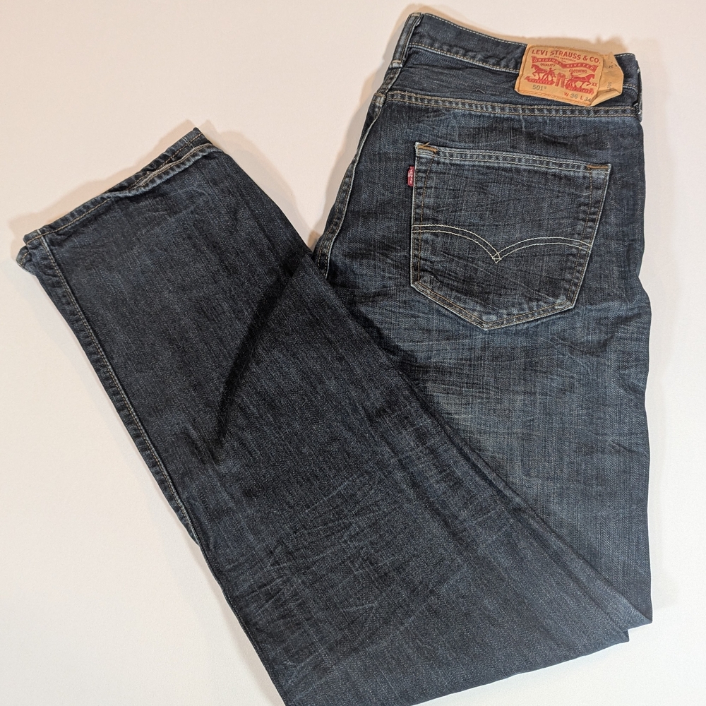 Levi's EUC  501s Men's Blue Jeans Dark Wash